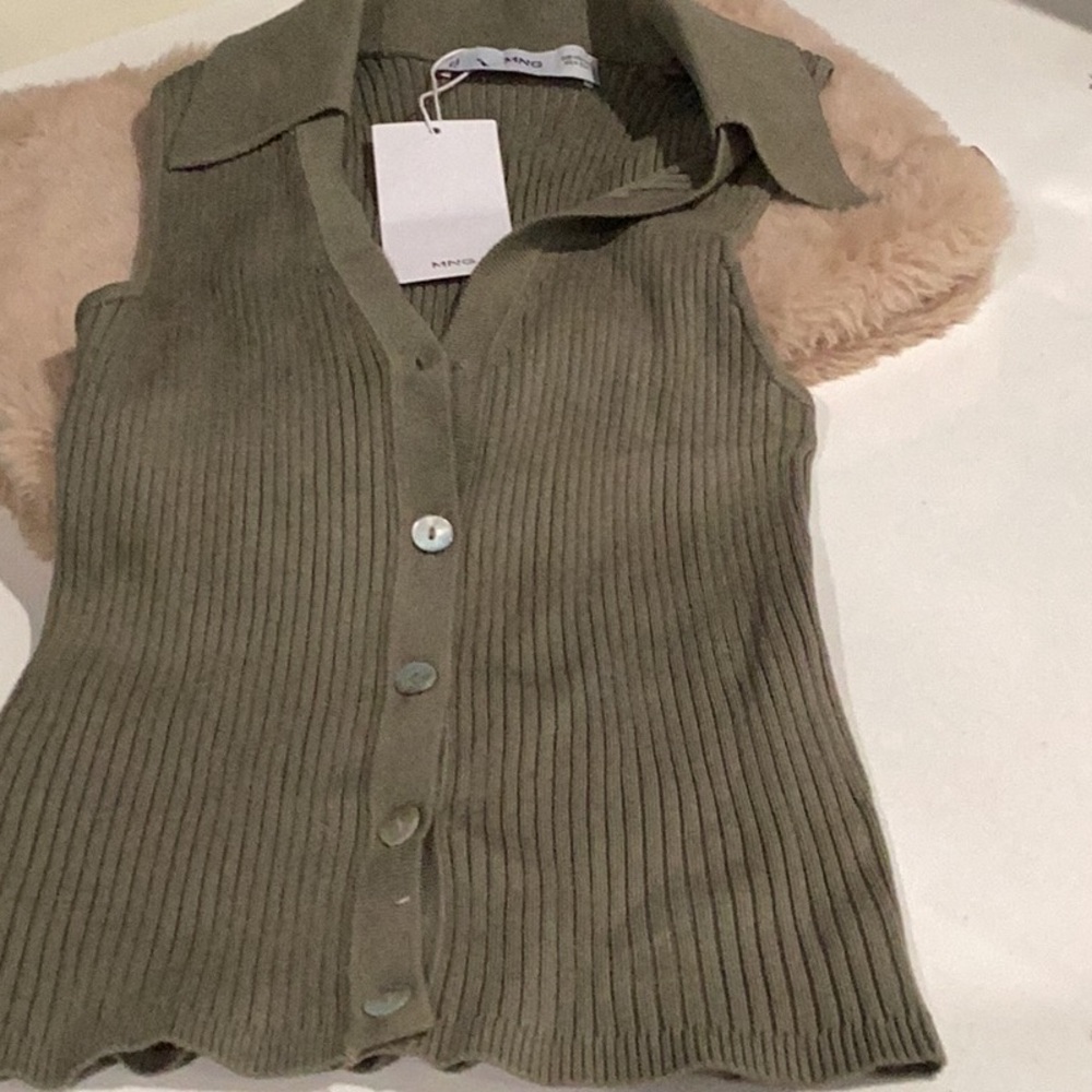 Mango Olive Green Ribbed Muscle Tee